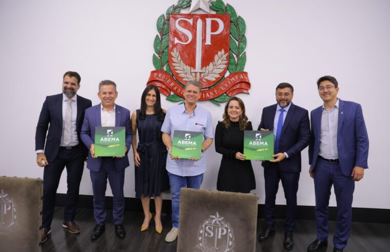 Governadores Wilson Lima, Tarcísio de Freitas e Mauro Mendes reúnem-se com membros da associação que representa secretarias estaduais de Meio Ambiente