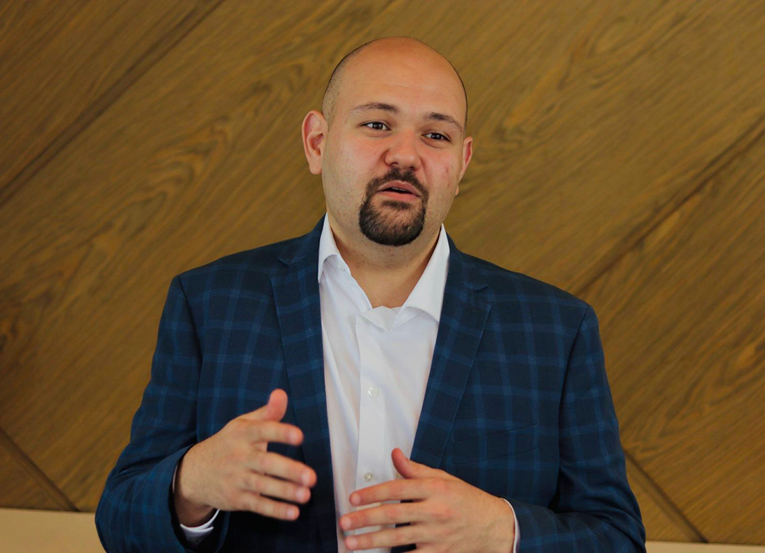 Tecnologia hospitalar vira peça-chave para destravar eficiência do SUS, avalia especialista Luã Santiago